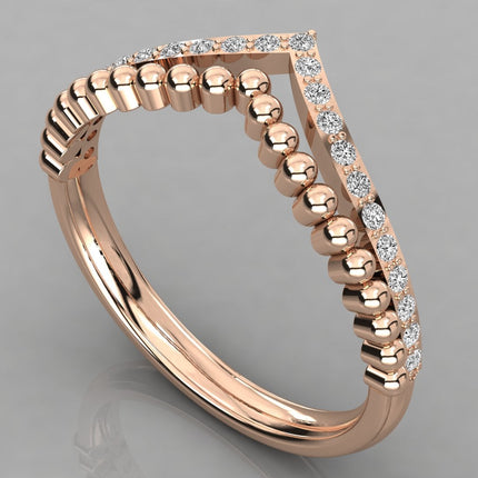 Edler Helia Ring aus 14 Karat Rosegold mit Labordiamanten im Pavé- und Beaded-Design, filigraner Schmuck.