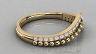 Seitenansicht des Vesta Rings in Gelbgold, zeigt das einzigartige Duo-Design mit Perldraht-Optik und Diamantbesatz.